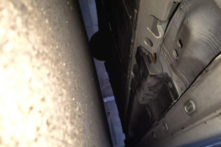 Used Roewe Ei5 2019 Smart Connect Supreme Edition Chassis Rear Right