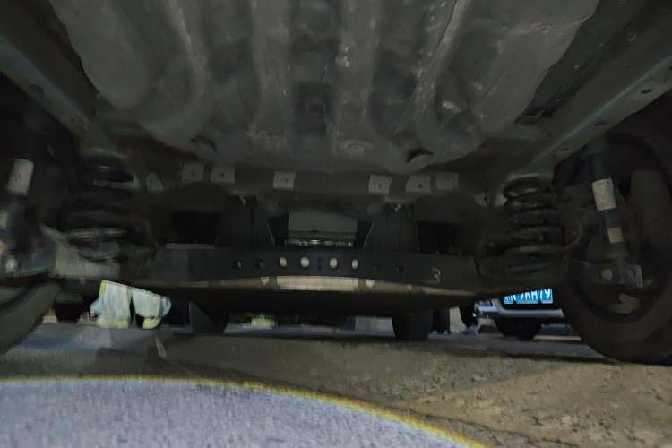Used Roewe Ei5 2019 Smart Connect Flagship Edition Chassis Rear