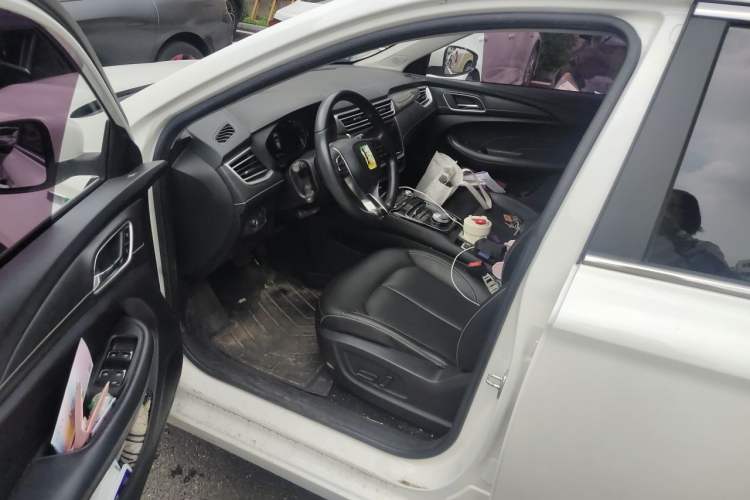 Used Roewe Ei5 2019 Smart Connect Supreme Edition Driver Seat