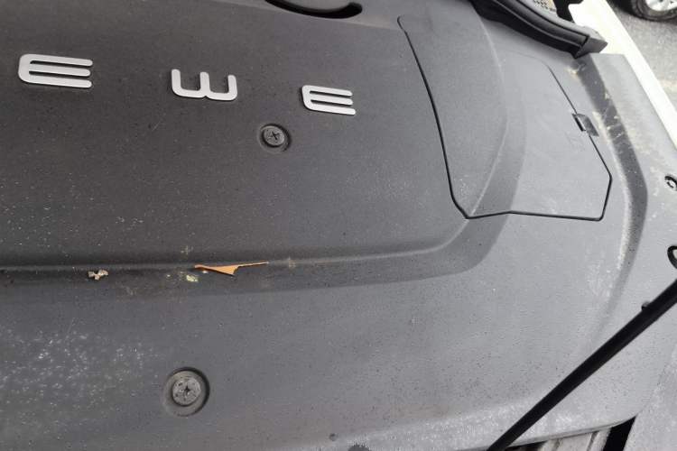 Used Roewe Ei5 2019 Smart Connect Flagship Edition Engine Bay Left
