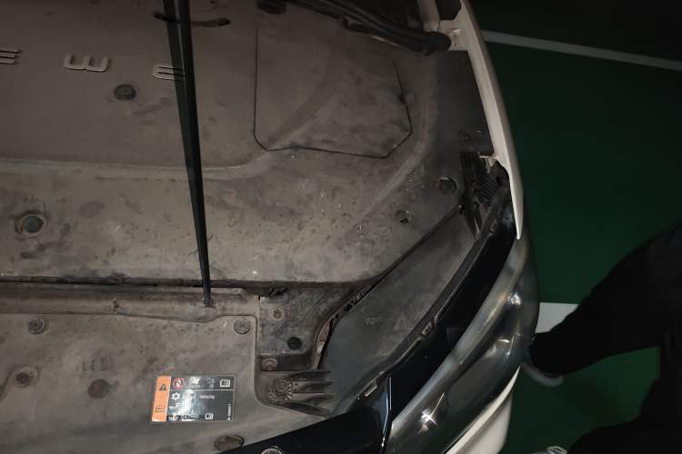 Used Roewe Ei5 2019 Comfort Edition Engine Bay Left