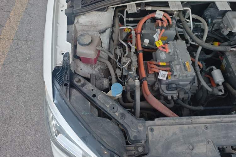 Used Roewe Ei5 2019 Comfort Edition Engine Bay Right