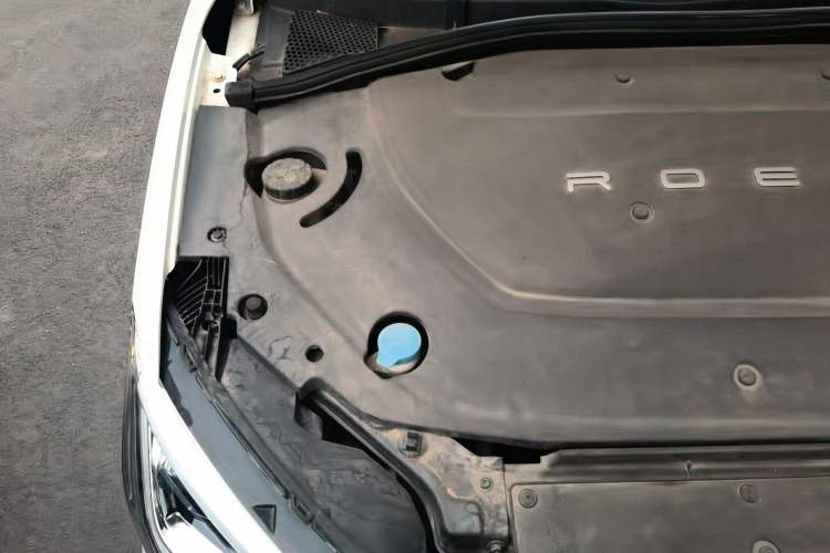 Used Roewe Ei5 2019 Smart Connect Supreme Edition Engine Bay Right