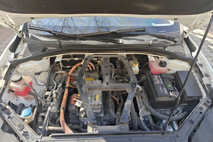 Used Roewe Ei5 2019 Smart Connect Flagship Edition Engine Bay