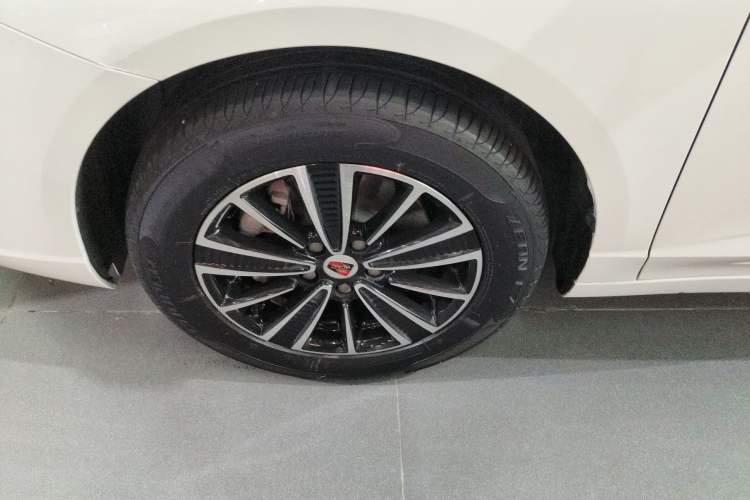 Used Roewe Ei5 2019 Smart Connect Flagship Edition Exterior 4