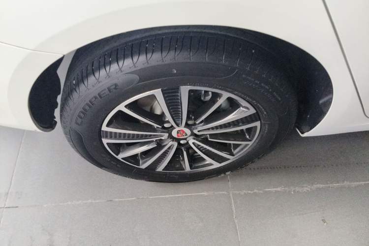 Used Roewe Ei5 2019 Smart Connect Flagship Edition Exterior 5