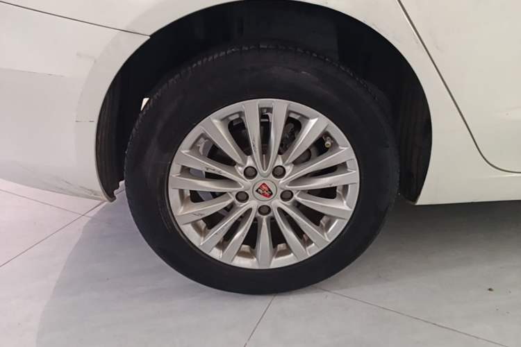 Used Roewe Ei5 2019 Luxury Edition Exterior 5