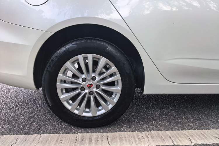 Used Roewe Ei5 2019 Smart Connect Flagship Edition Exterior 6