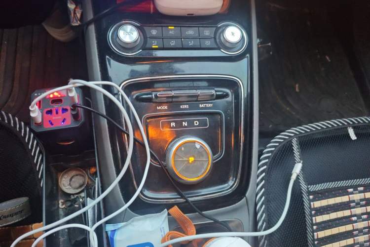Used Roewe Ei5 2019 Comfort Edition Gear Lever