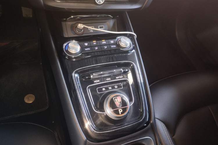 Used Roewe Ei5 2019 Luxury Edition Gear Lever