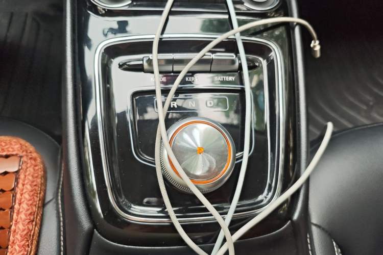 Used Roewe Ei5 2019 Luxury Edition Gear Lever