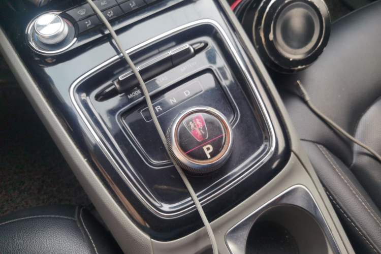Used Roewe Ei5 2019 Comfort Edition Gear Lever