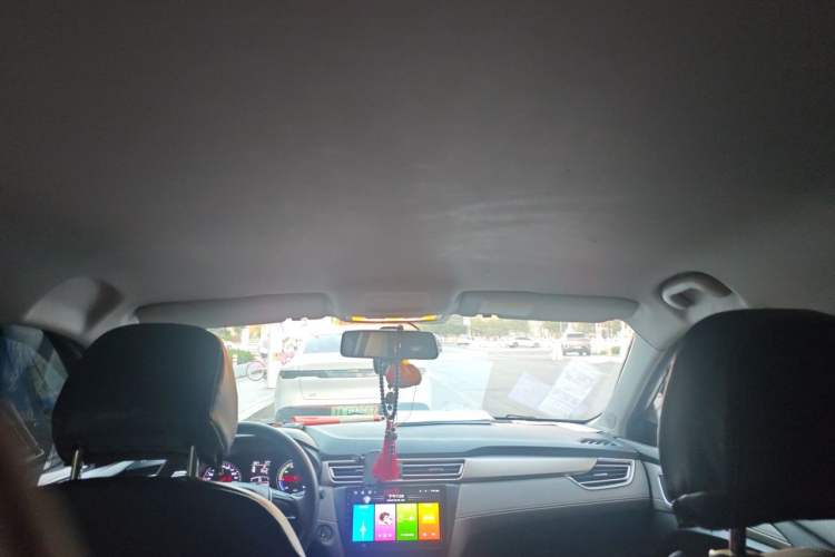 Used Roewe Ei5 2019 Comfort Edition Headliner