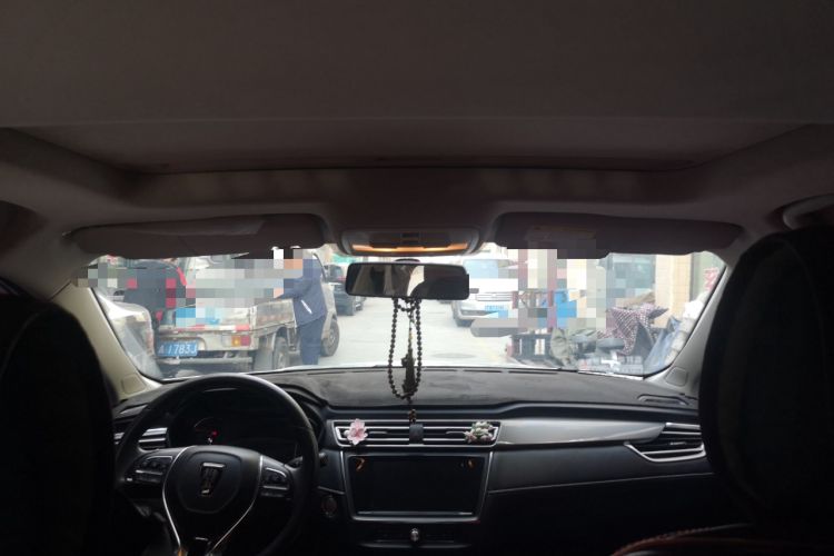 Used Roewe Ei5 2019 Luxury Edition Headliner