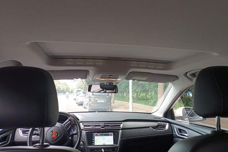 Used Roewe Ei5 2019 Luxury Edition Headliner
