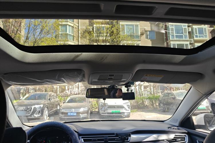 Used Roewe Ei5 2019 Smart Connect Flagship Edition Headliner