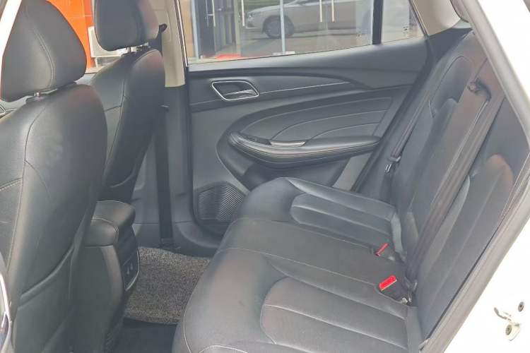 Used Roewe Ei5 2019 Luxury Edition Interior 2