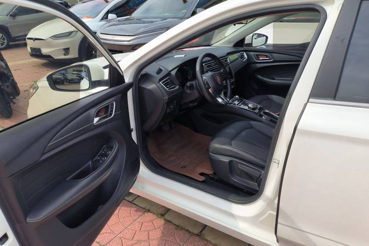 Used Roewe Ei5 2019 Smart Connect Flagship Edition Interior 5