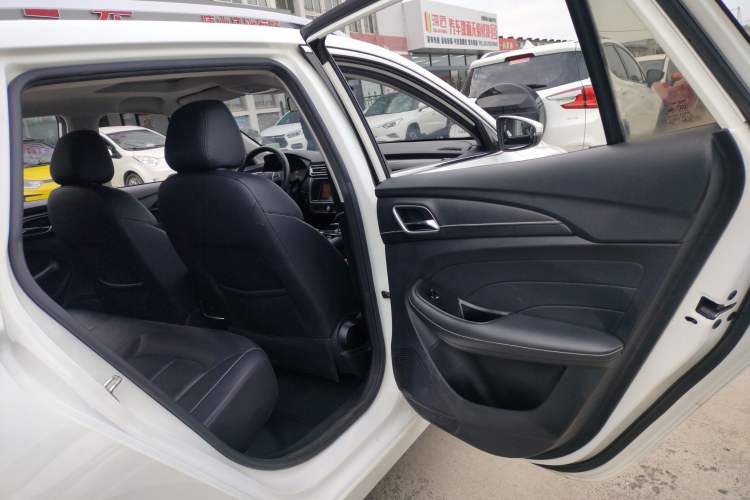 Used Roewe Ei5 2019 Luxury Edition Interior 6