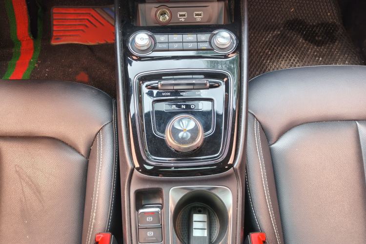 Used Roewe Ei5 2019 Luxury Edition Interior 7