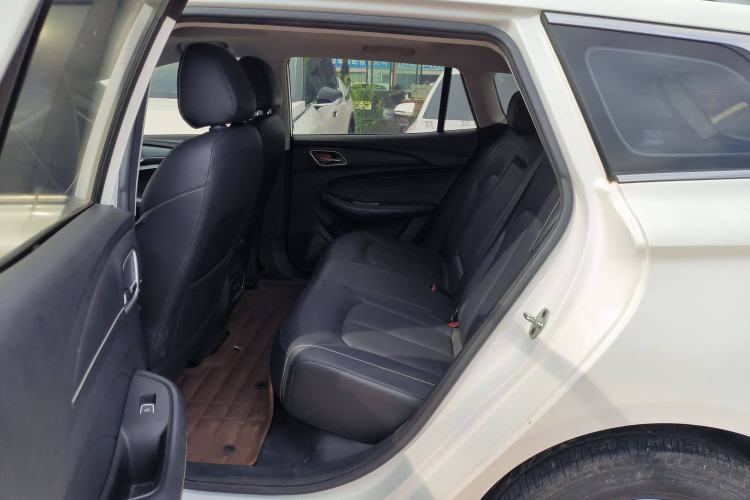 Used Roewe Ei5 2019 Smart Connect Flagship Edition Interior 7