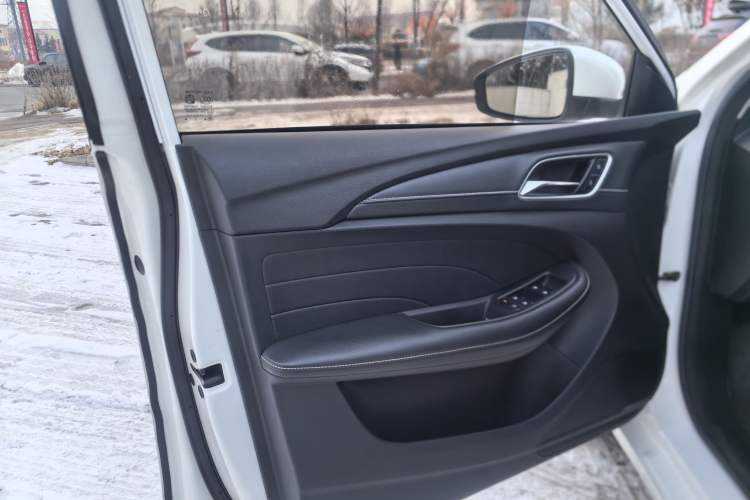 Used Roewe Ei5 2019 Luxury Edition Interior 7