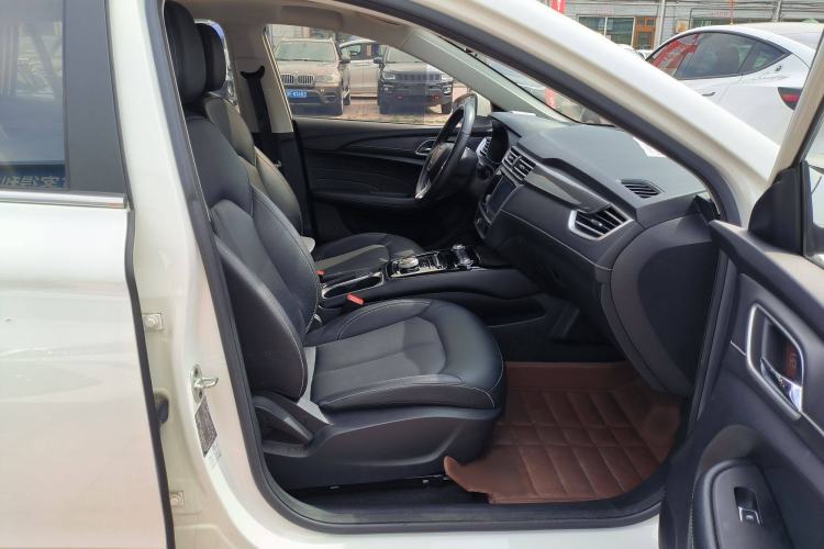 Used Roewe Ei5 2019 Smart Connect Flagship Edition Interior 9