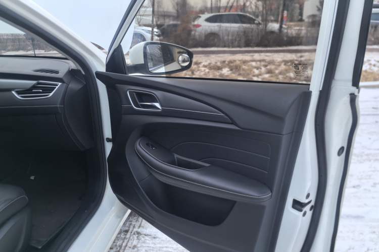 Used Roewe Ei5 2019 Luxury Edition Interior 9