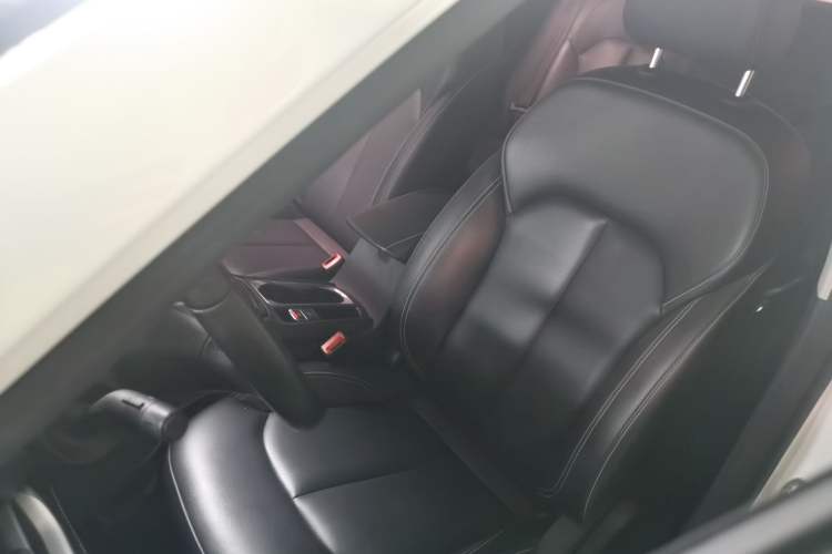 Used Roewe Ei5 2019 Luxury Edition Left Front Seat
