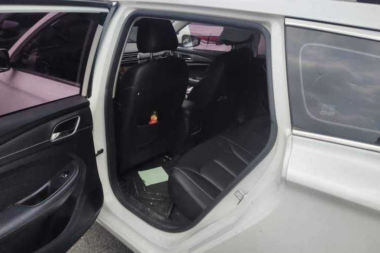 Used Roewe Ei5 2019 Smart Connect Supreme Edition Left Rear Seat