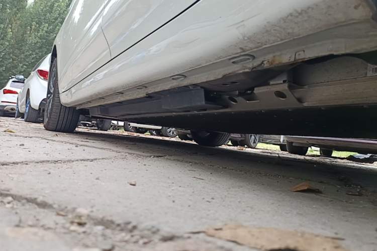 Used Roewe Ei5 2019 Smart Connect Flagship Edition Left Side Sill