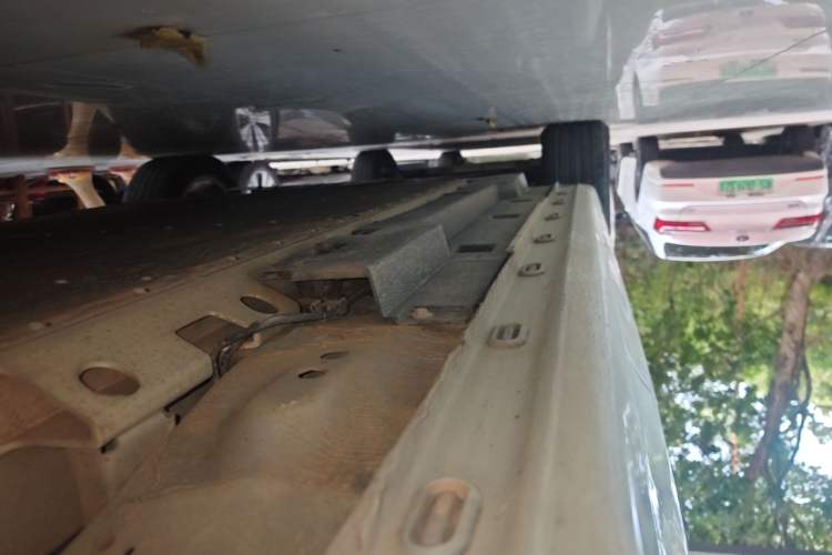 Used Roewe Ei5 2019 Luxury Edition Left Side Sill