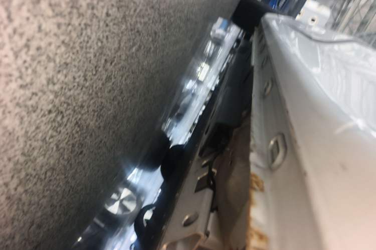 Used Roewe Ei5 2019 Smart Connect Flagship Edition Left Side Sill