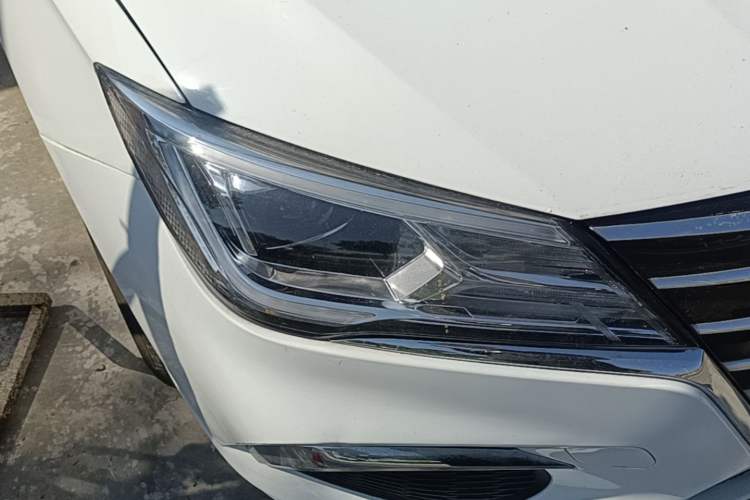 Used Roewe Ei5 2019 Comfort Edition Right Front Headlight