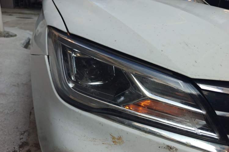 Used Roewe Ei5 2019 Comfort Edition Right Front Headlight