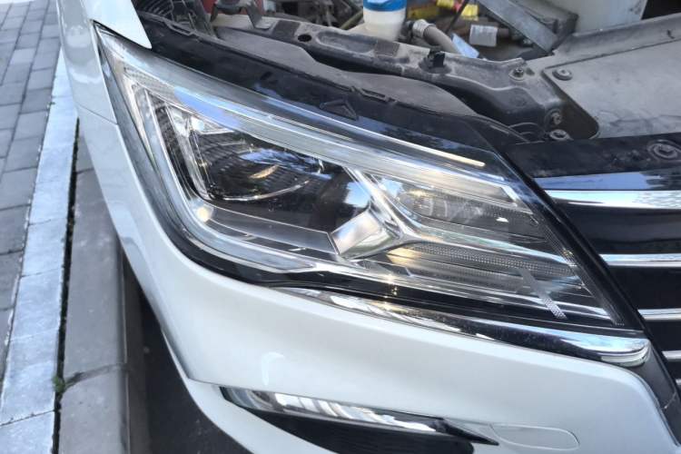 Used Roewe Ei5 2019 Luxury Edition Right Front Headlight