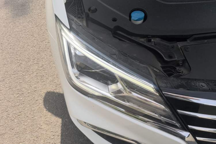 Used Roewe Ei5 2019 Smart Connect Flagship Edition Right Front Headlight