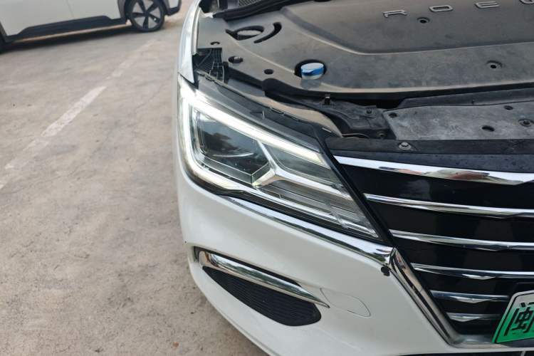 Used Roewe Ei5 2019 Luxury Edition Right Front Headlight