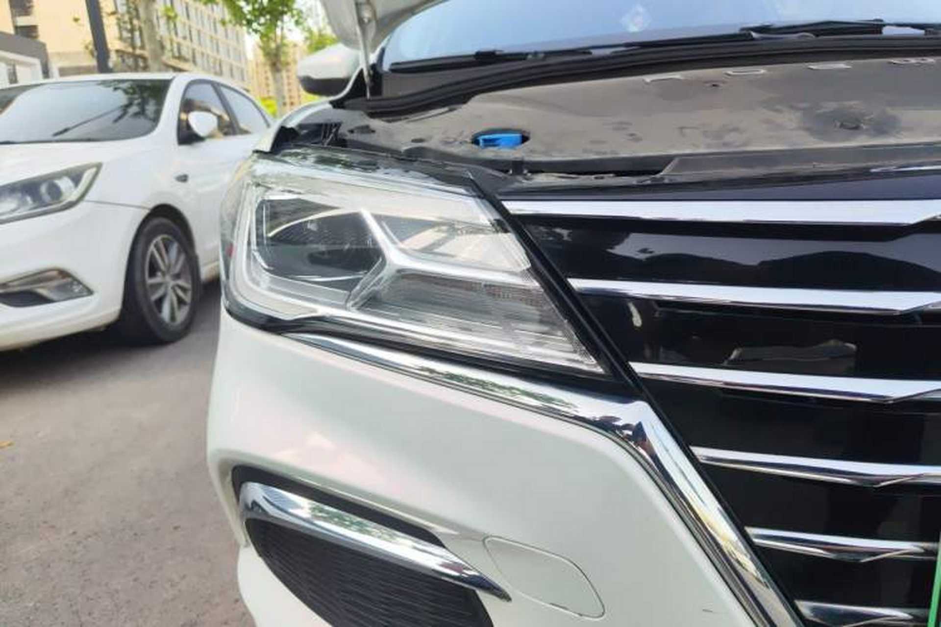 Used Roewe Ei5 2019 Luxury Edition Right Front Headlight