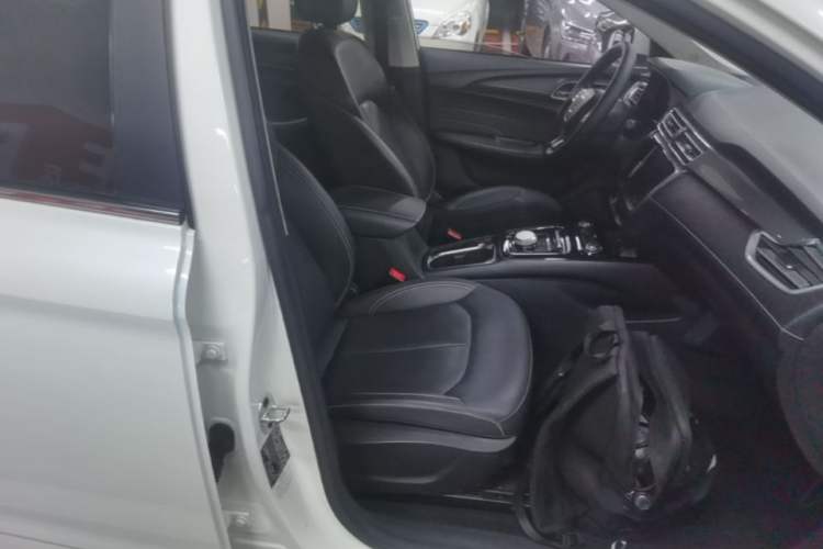Used Roewe Ei5 2019 Luxury Edition Right Front Seat