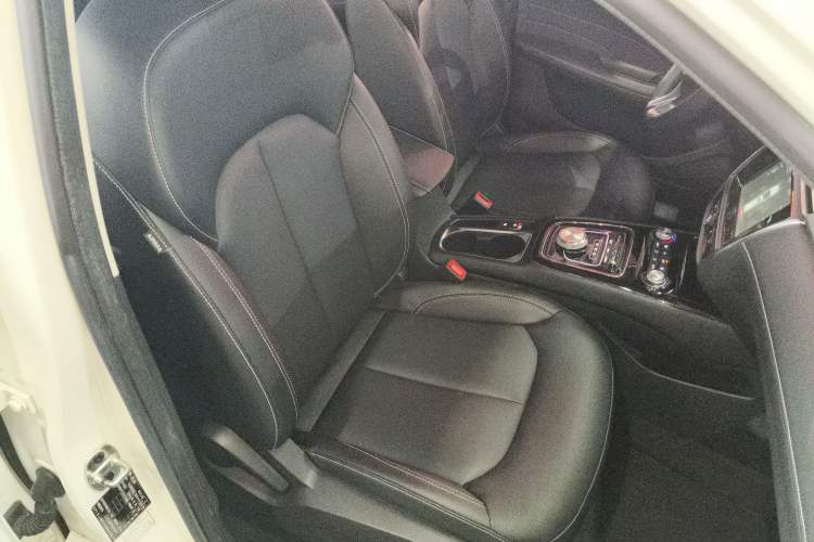 Used Roewe Ei5 2019 Smart Connect Flagship Edition Right Front Seat