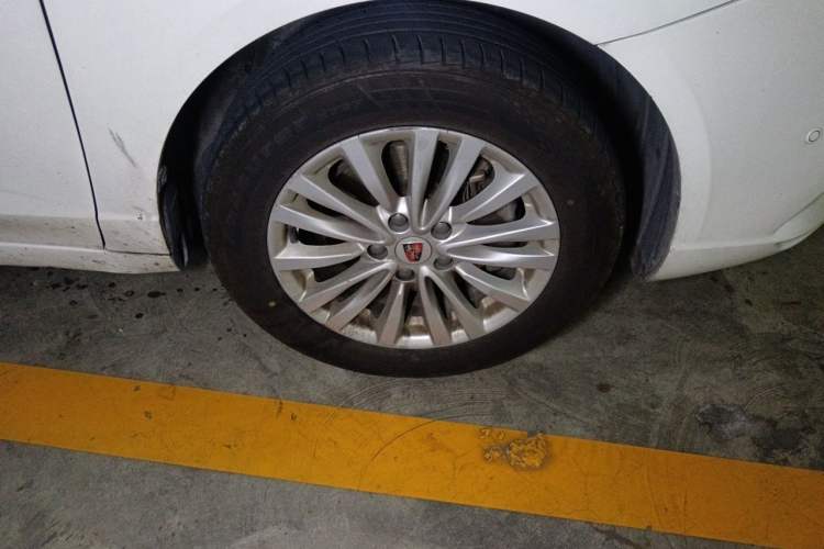 Used Roewe Ei5 2019 Comfort Edition Right Front Wheel Hub