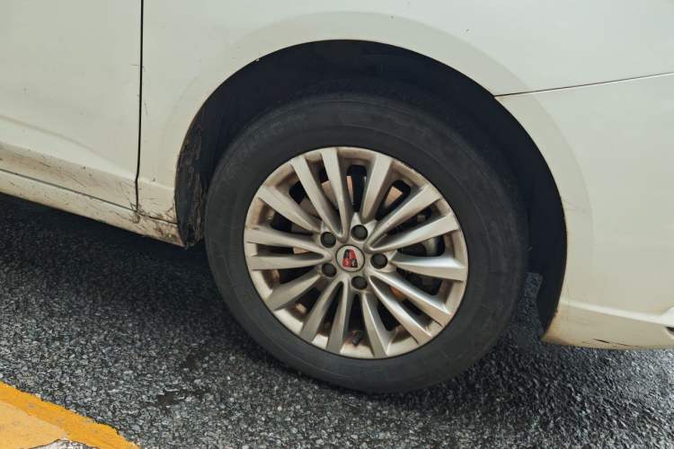Used Roewe Ei5 2019 Luxury Edition Right Front Wheel Hub