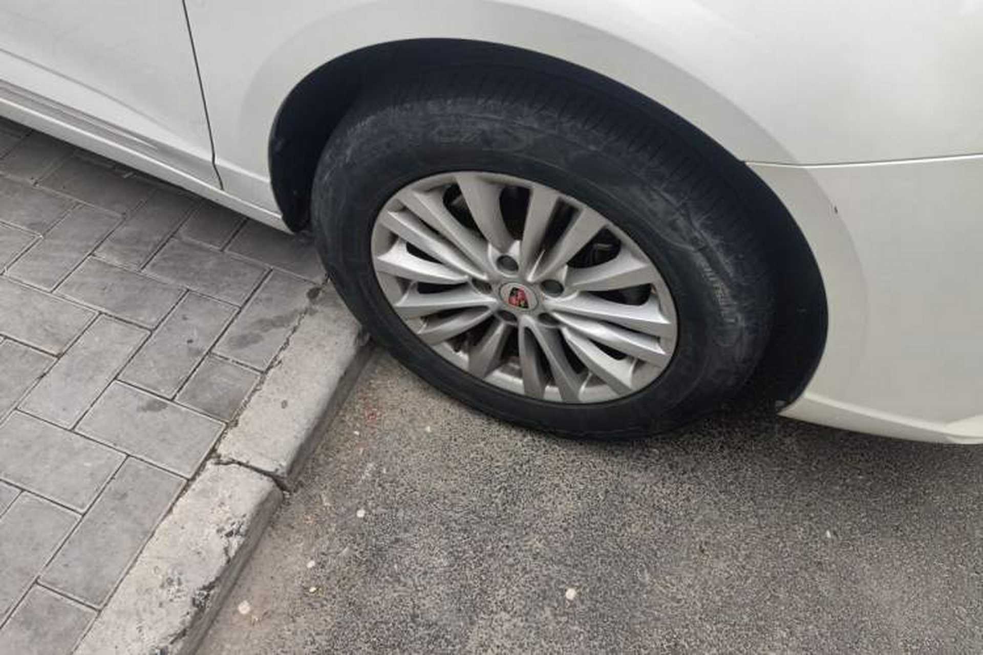 Used Roewe Ei5 2019 Luxury Edition Right Front Wheel Hub