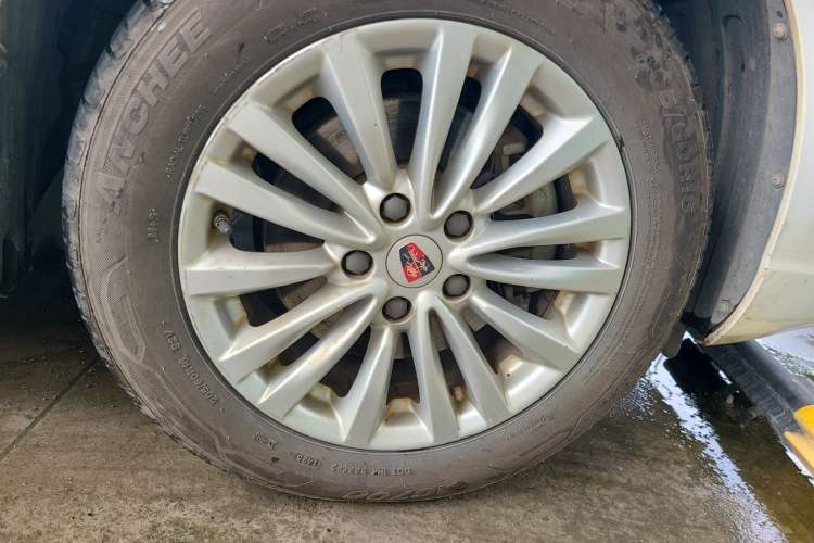 Used Roewe Ei5 2019 Comfort Edition Right Front Wheel Hub