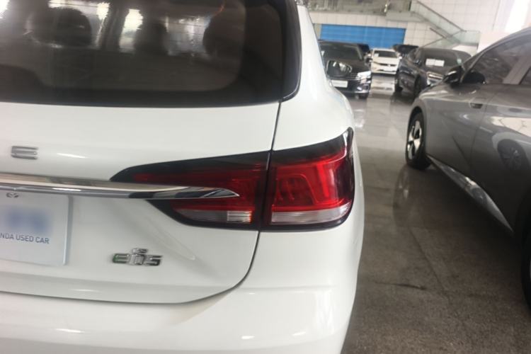 Used Roewe Ei5 2019 Smart Connect Flagship Edition Right Rear Taillight