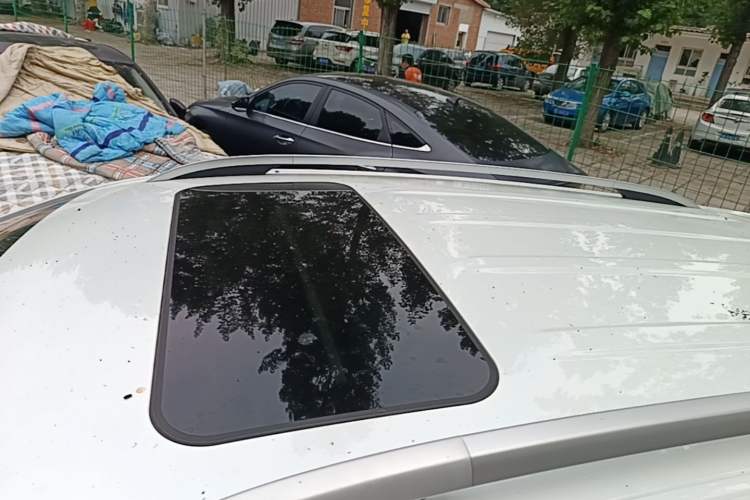 Used Roewe Ei5 2019 Smart Connect Flagship Edition Roof