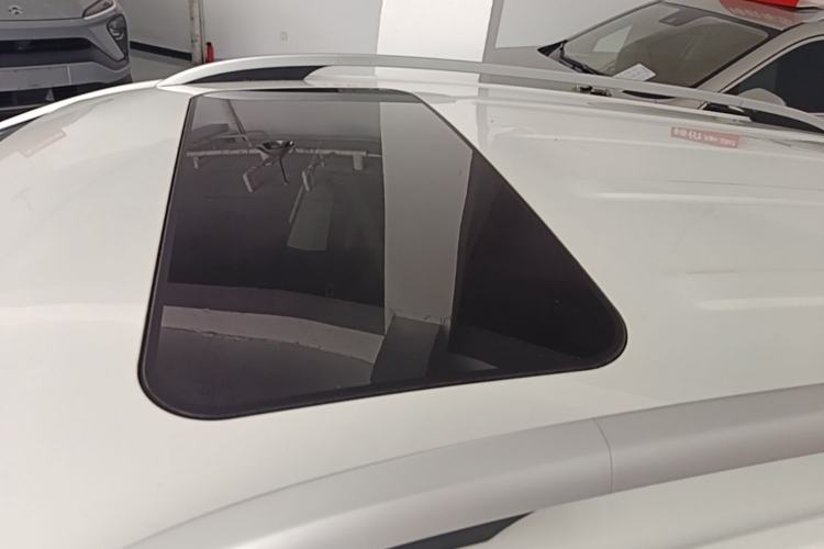 Used Roewe Ei5 2019 Luxury Edition Roof