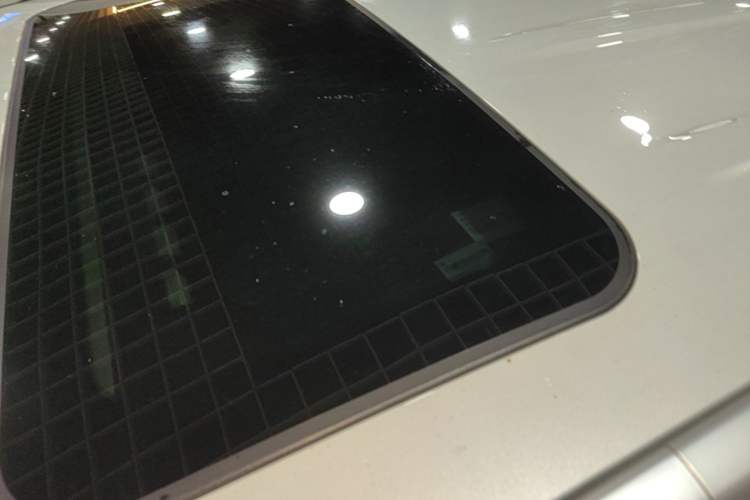 Used Roewe Ei5 2019 Luxury Edition Roof