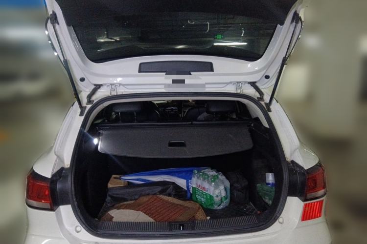Used Roewe Ei5 2019 Comfort Edition Trunk
